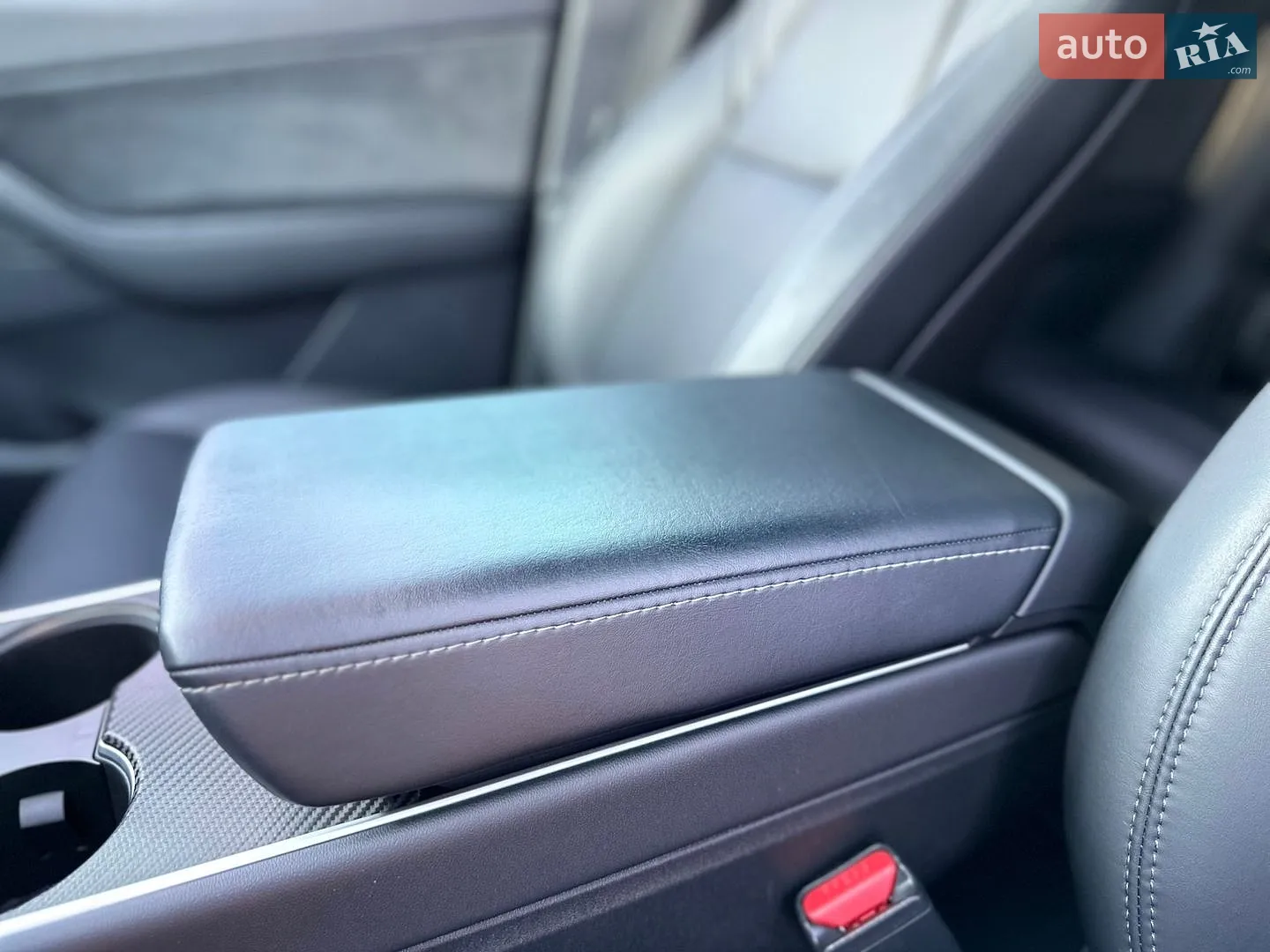 2020 Tesla Model Y - мініатюра 11