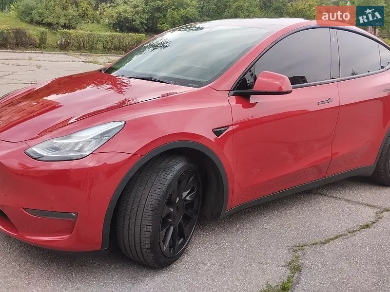 Tesla Model Y 2022