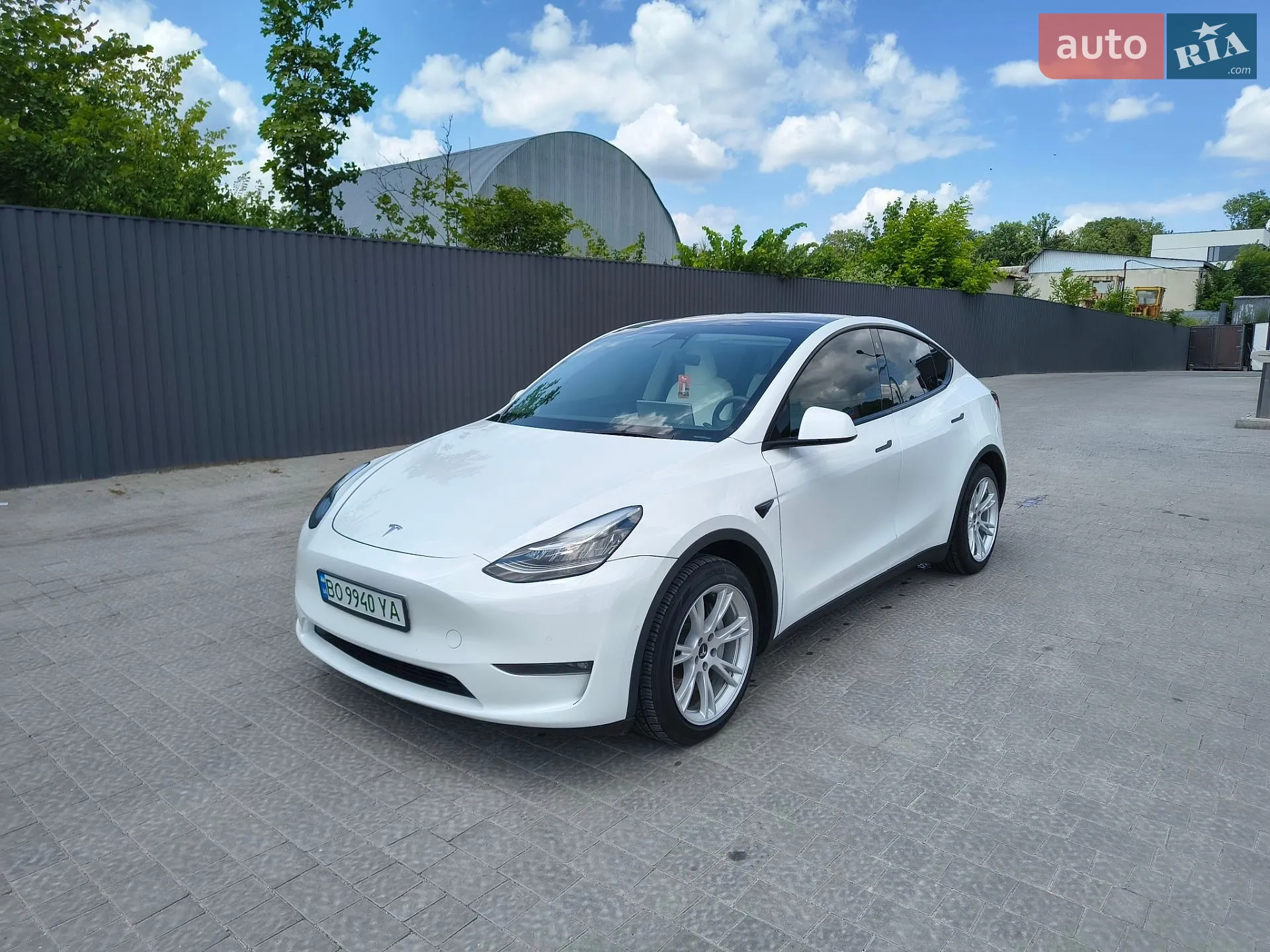 2021 Tesla Model Y - мініатюра 3