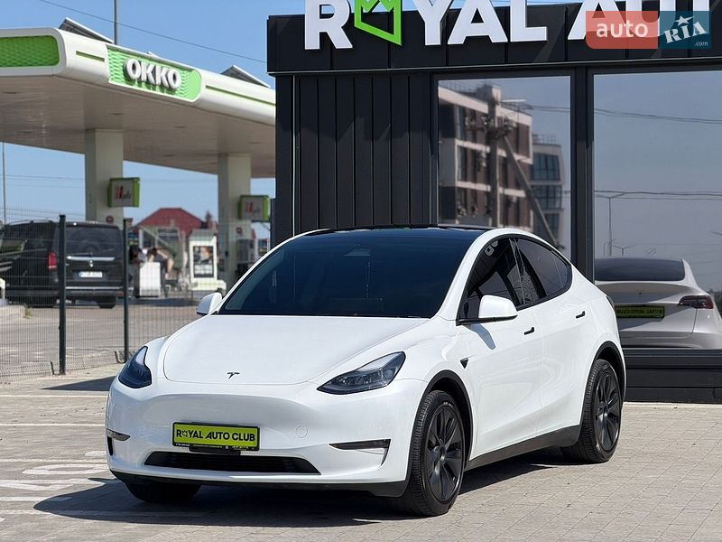 Позашляховик / Кросовер Tesla Model Y 2024 в Львові