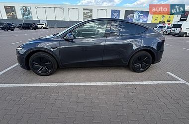 Внедорожник / Кроссовер Tesla Model Y 2025 в Киеве фото 5 Внедорожник / Кроссовер Tesla Model Y 2025 в Киеве