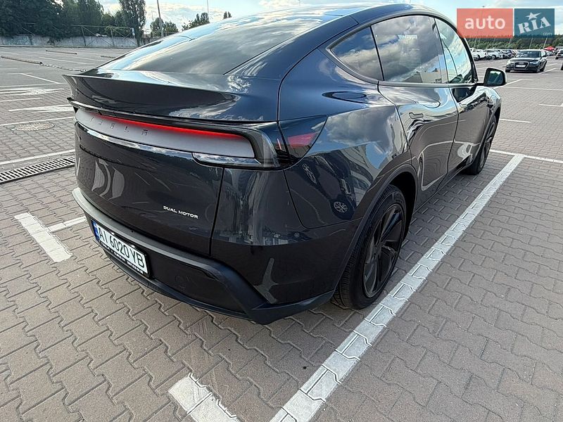 Внедорожник / Кроссовер Tesla Model Y 2025 в Киеве фото 6 Внедорожник / Кроссовер Tesla Model Y 2025 в Киеве