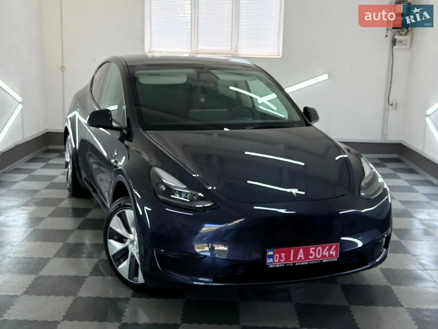 2024 Tesla Model Y - мініатюра 6
