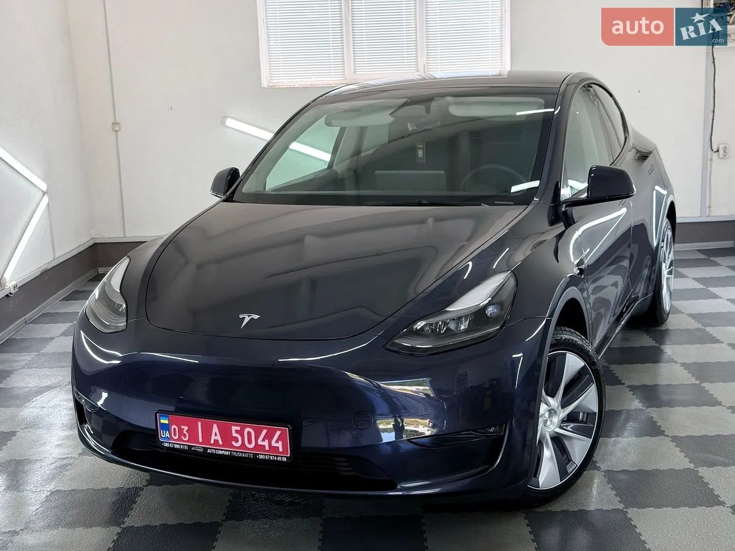 2024 Tesla Model Y - мініатюра 10