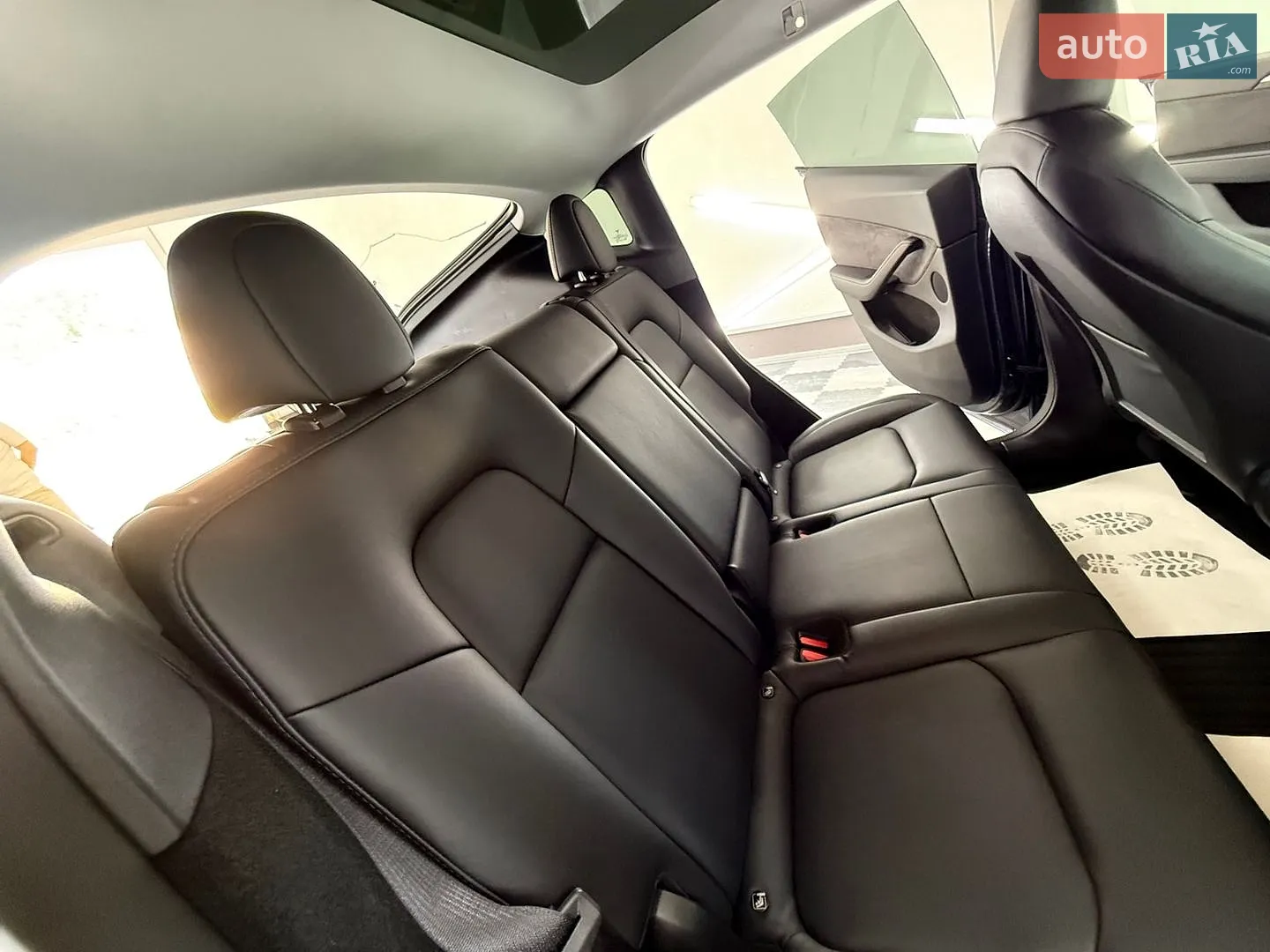 2024 Tesla Model Y - мініатюра 38
