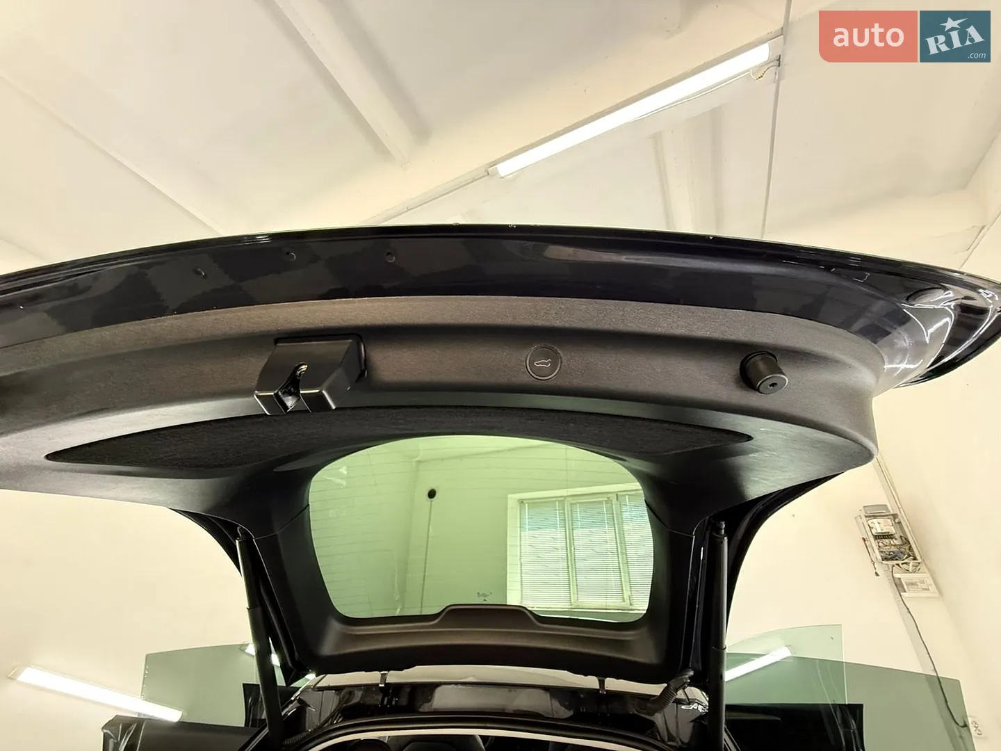 2024 Tesla Model Y - мініатюра 40