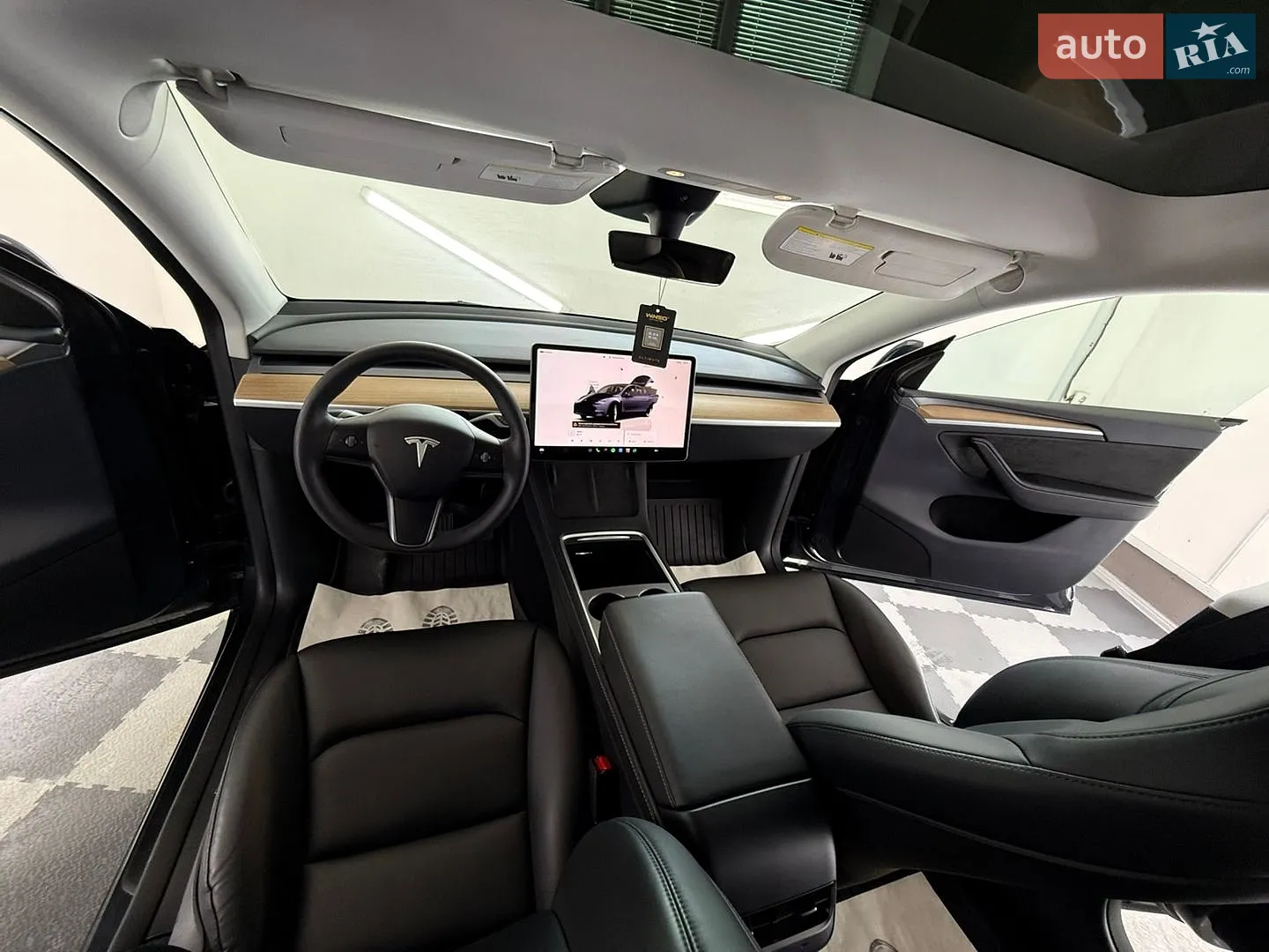 2024 Tesla Model Y - мініатюра 53