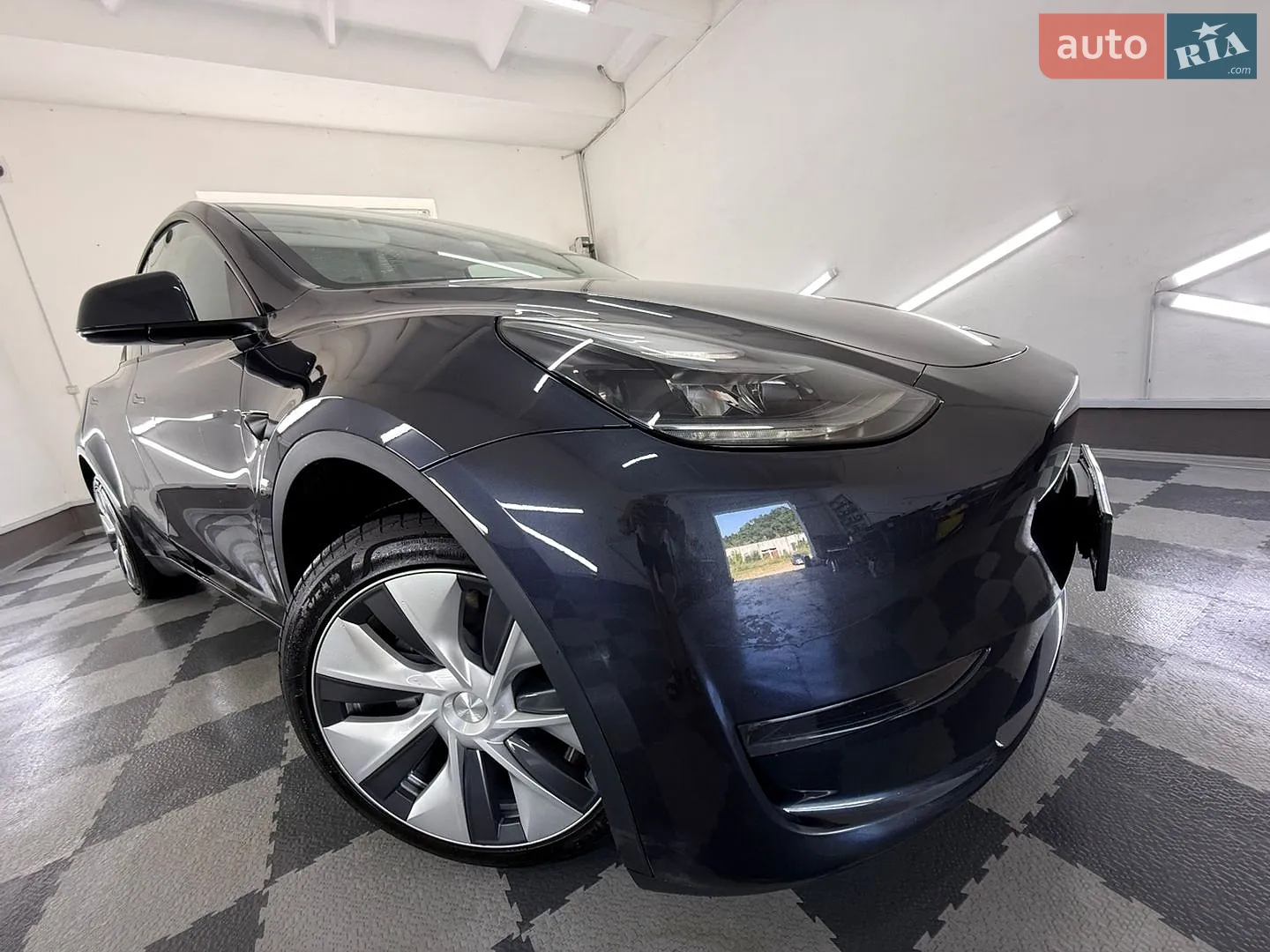 2024 Tesla Model Y - мініатюра 68