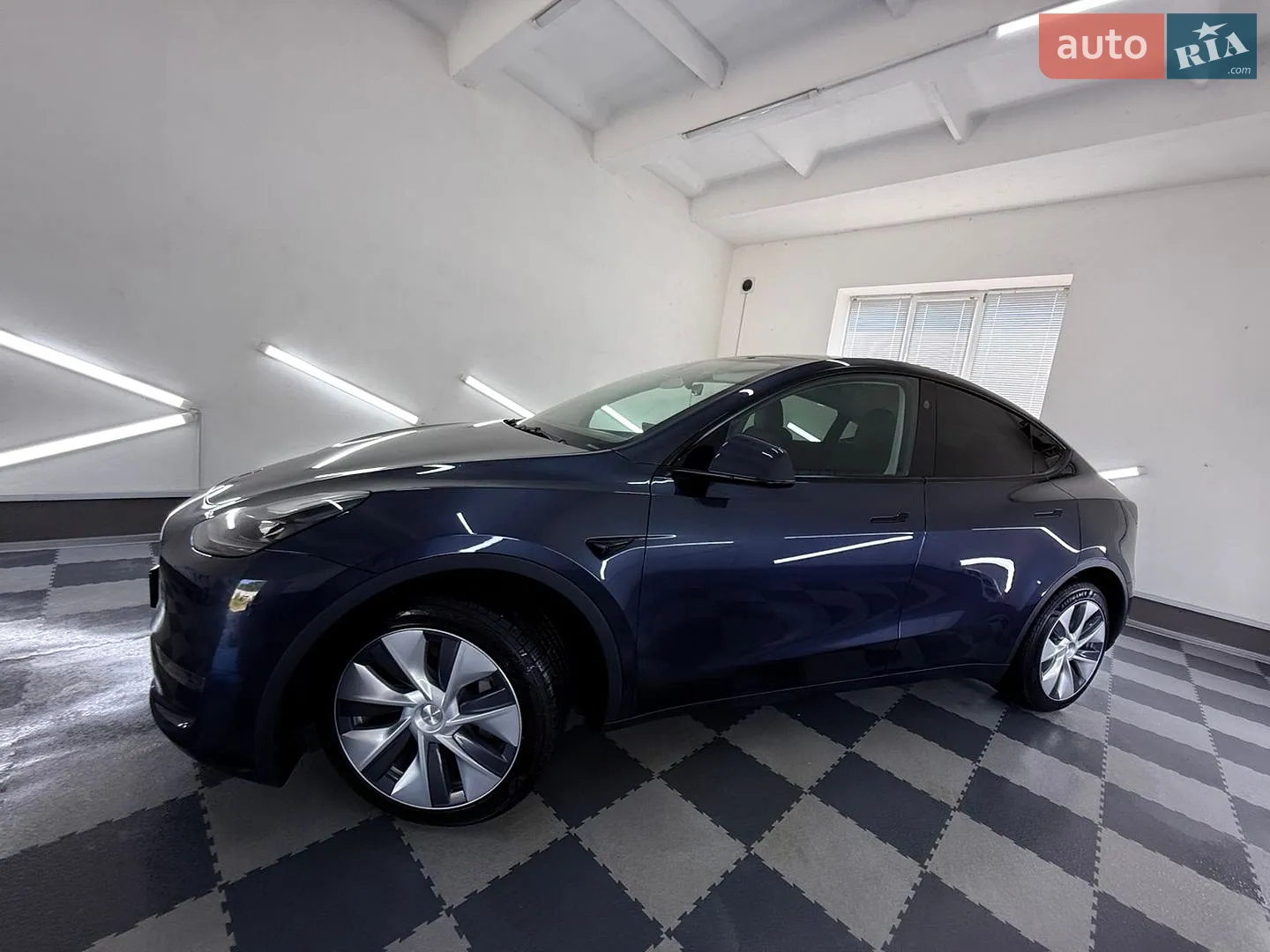 2024 Tesla Model Y - мініатюра 77