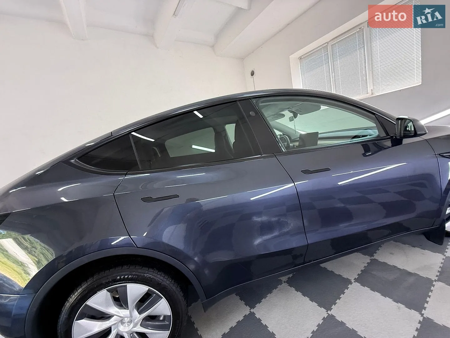 2024 Tesla Model Y - мініатюра 91