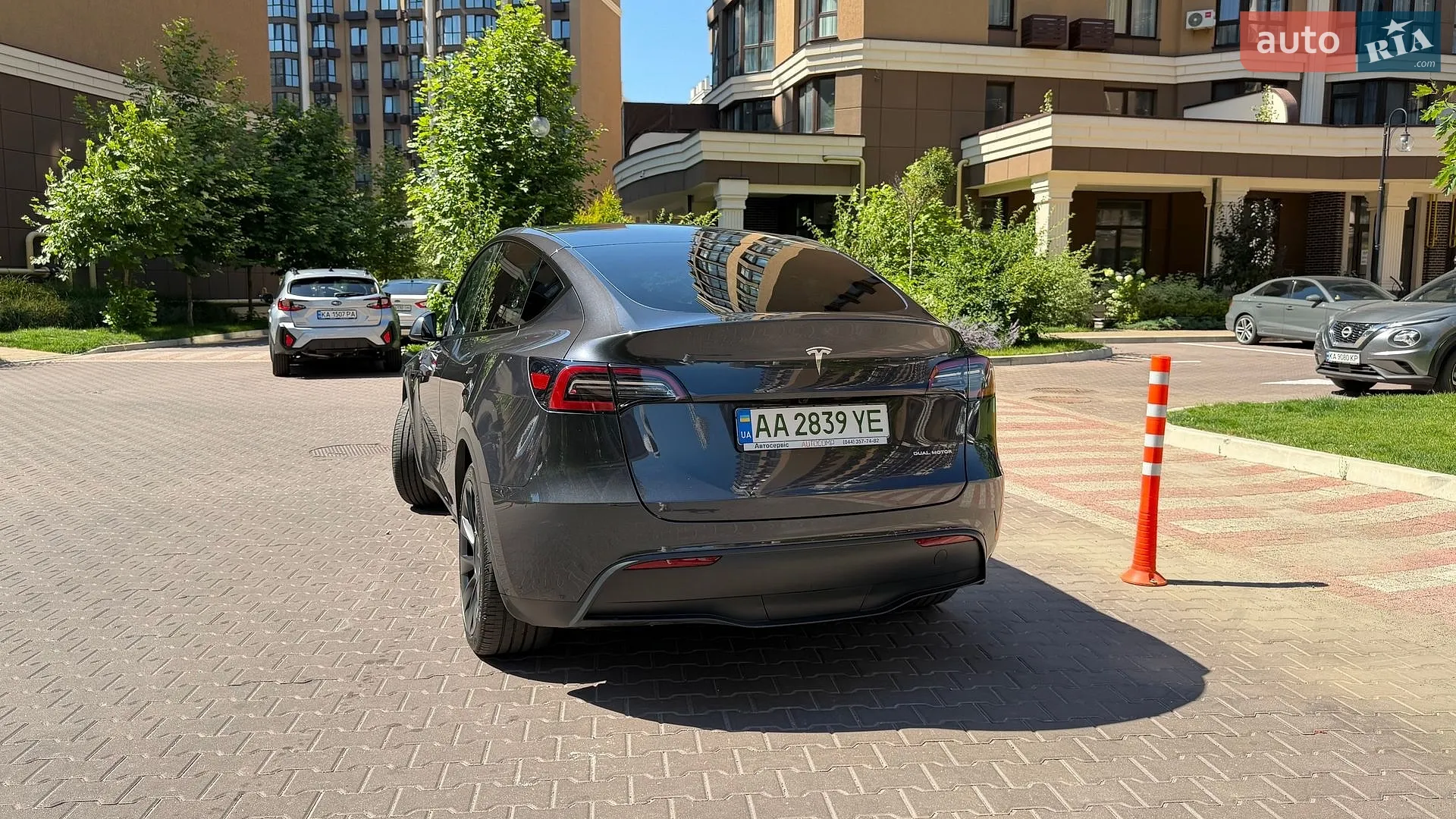 2024 Tesla Model Y - мініатюра 11