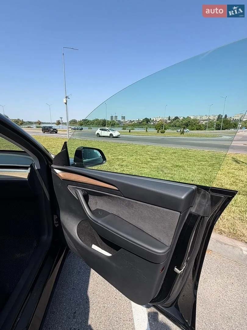 2024 Tesla Model Y - мініатюра 20