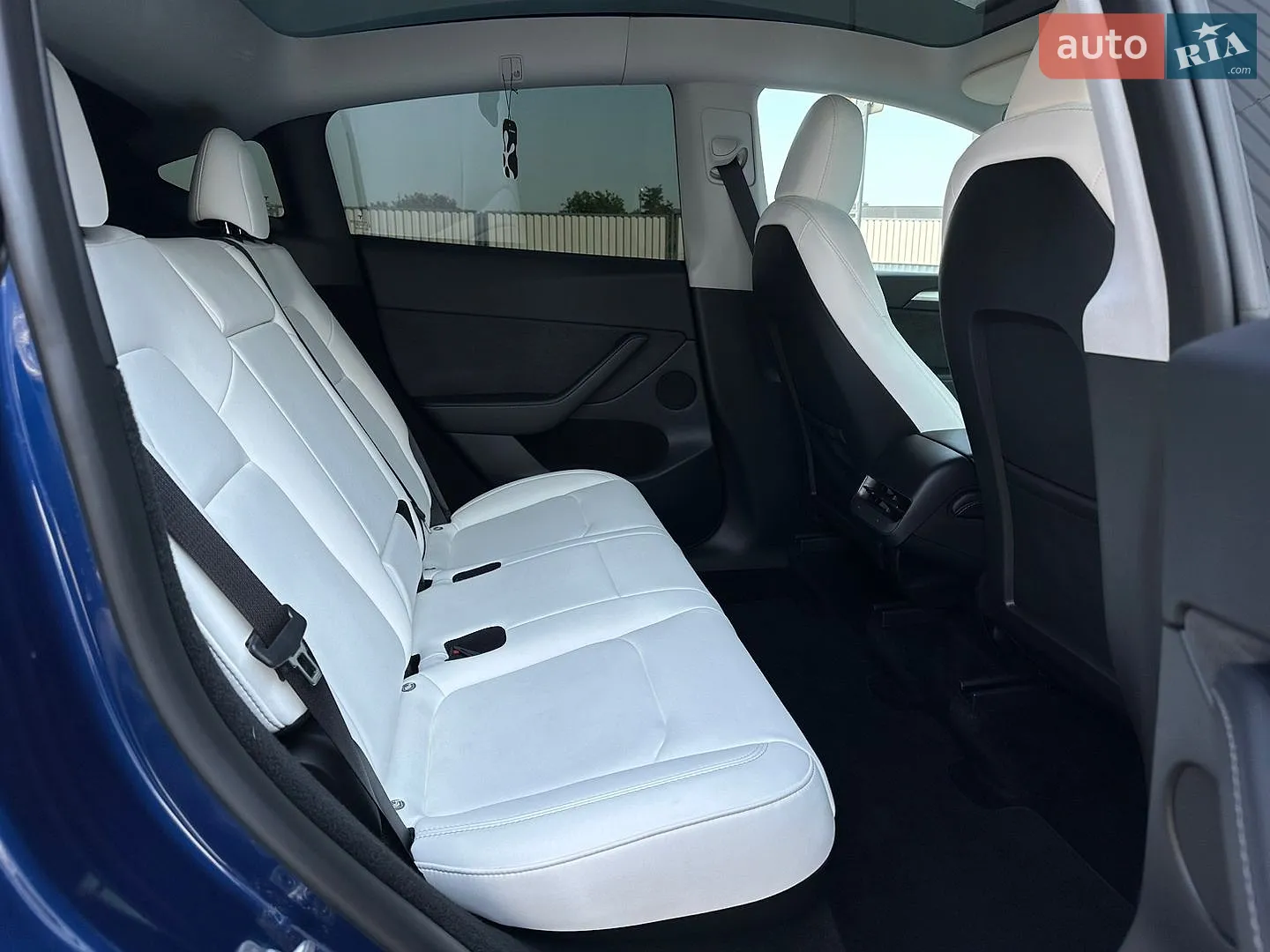 2023 Tesla Model Y - мініатюра 43