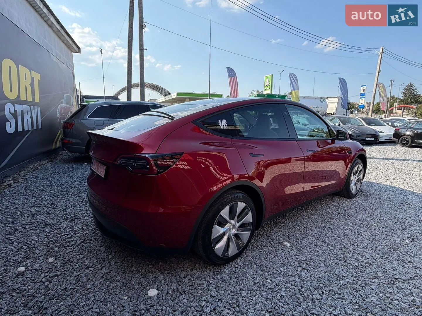2024 Tesla Model Y - мініатюра 9