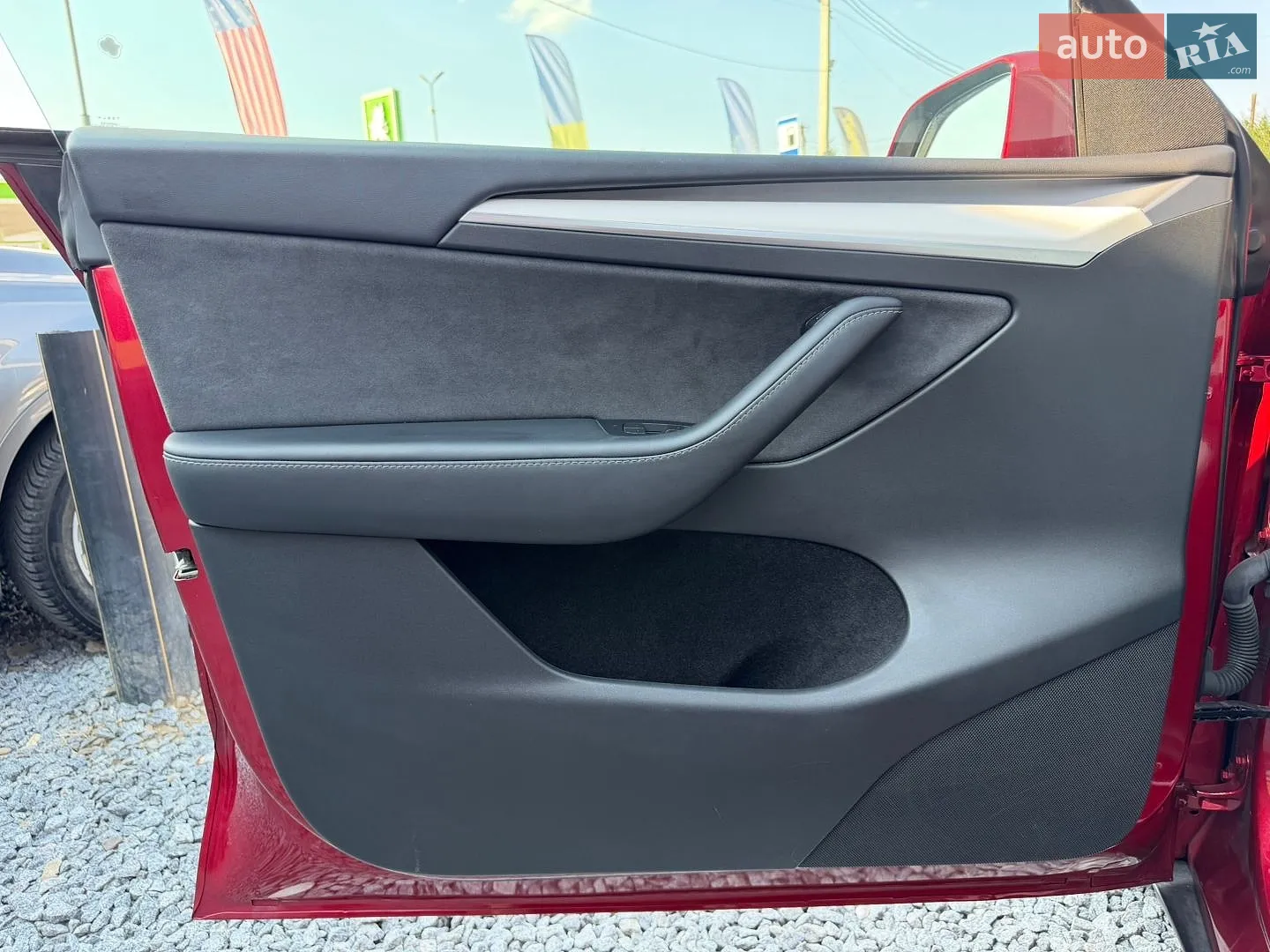 2024 Tesla Model Y - мініатюра 18