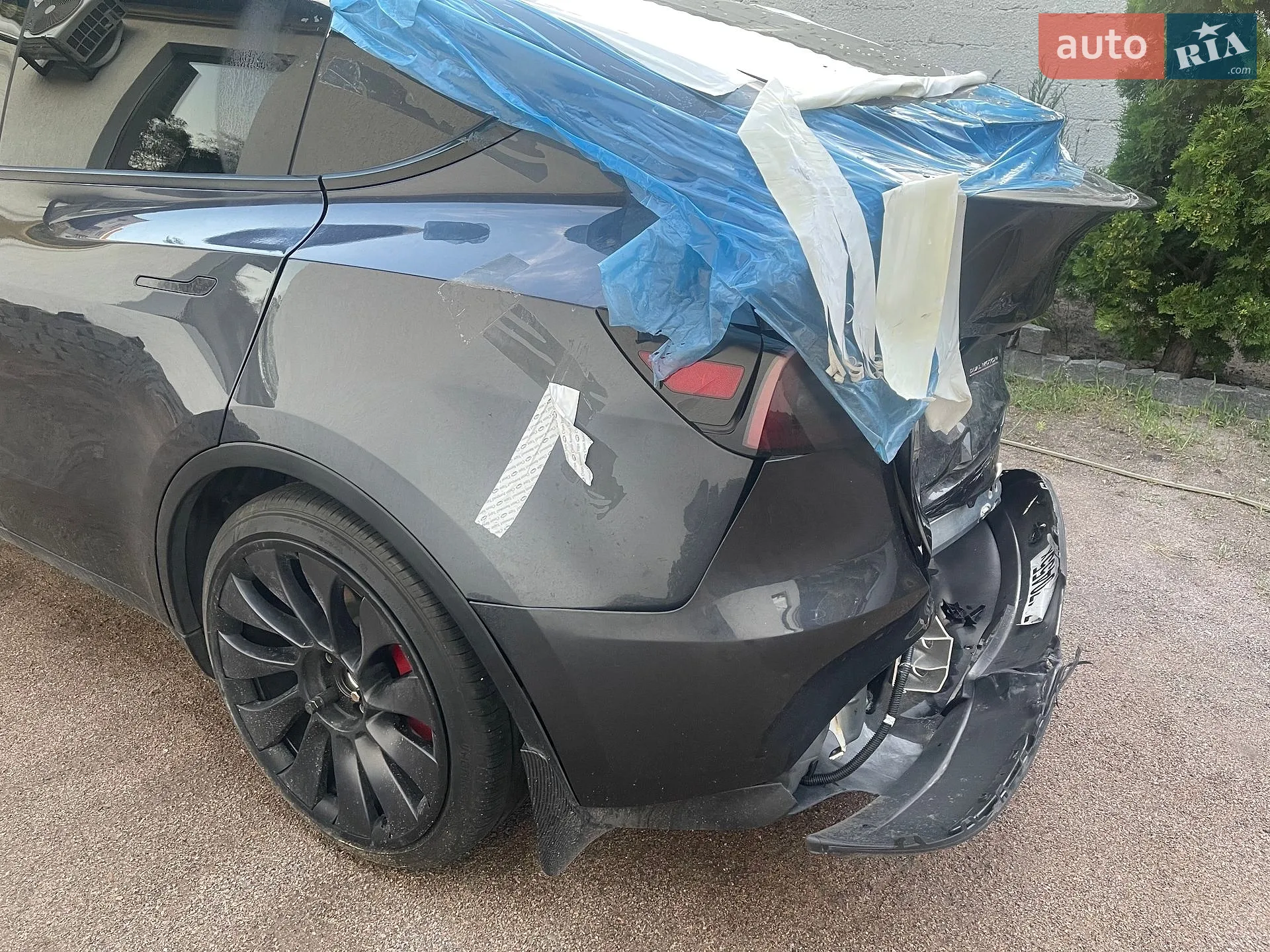 2024 Tesla Model Y - мініатюра 9