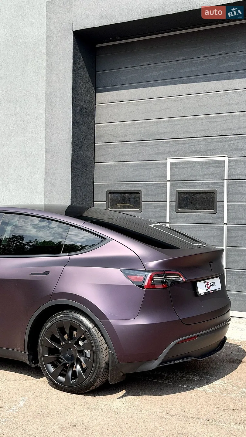 2024 Tesla Model Y - мініатюра 8