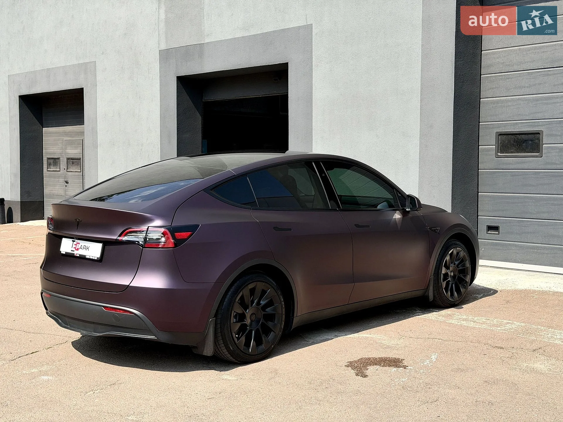 2024 Tesla Model Y - мініатюра 11