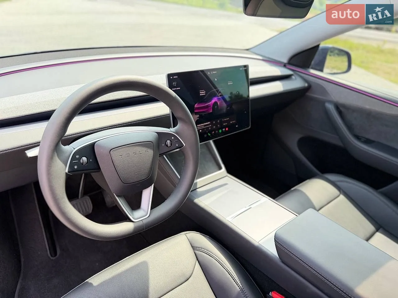 2025 Tesla Model Y - мініатюра 20
