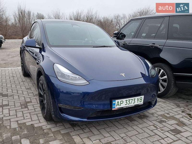 Позашляховик / Кросовер Tesla Model Y 2023 в Києві