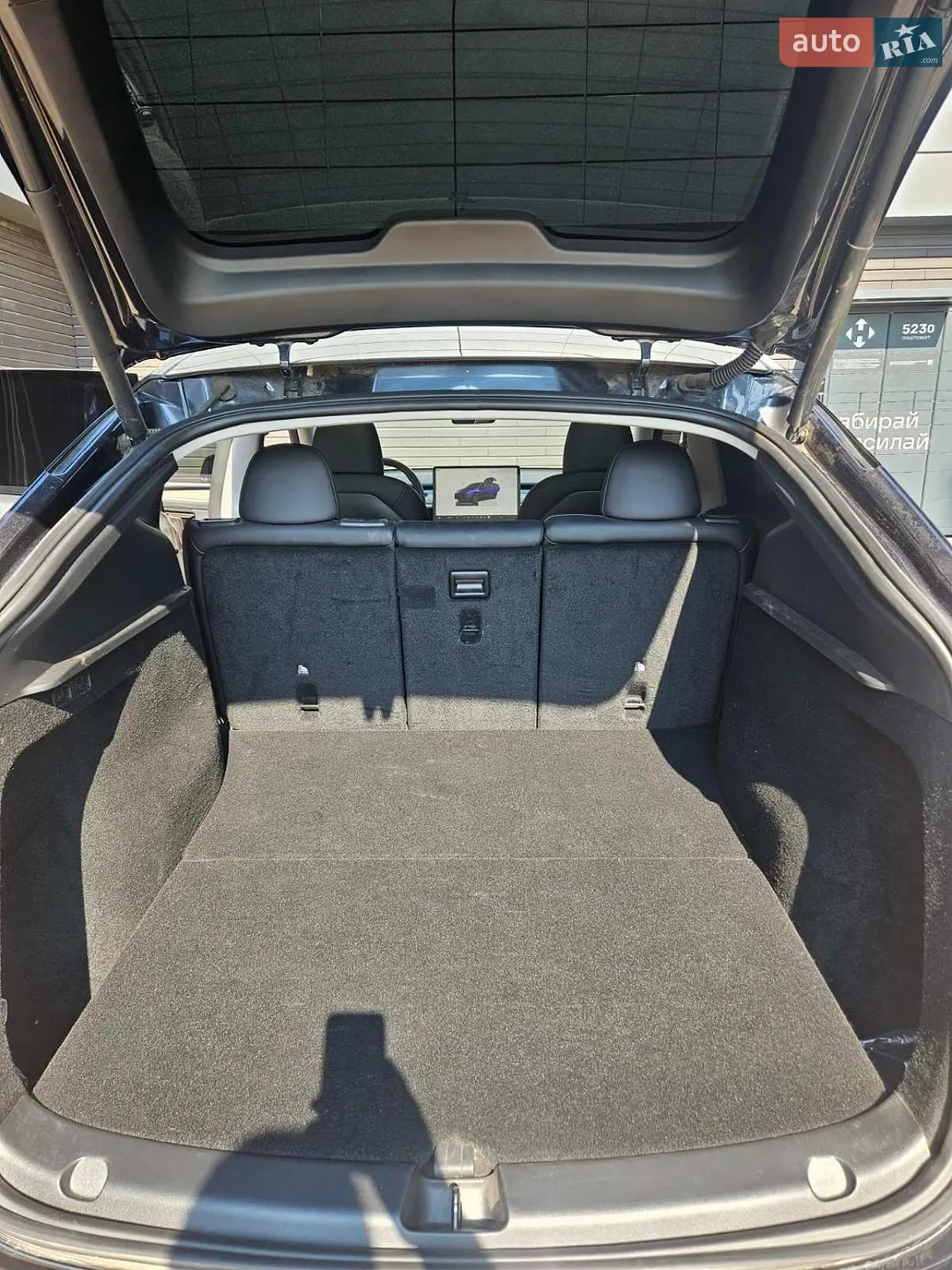 2024 Tesla Model Y - мініатюра 27