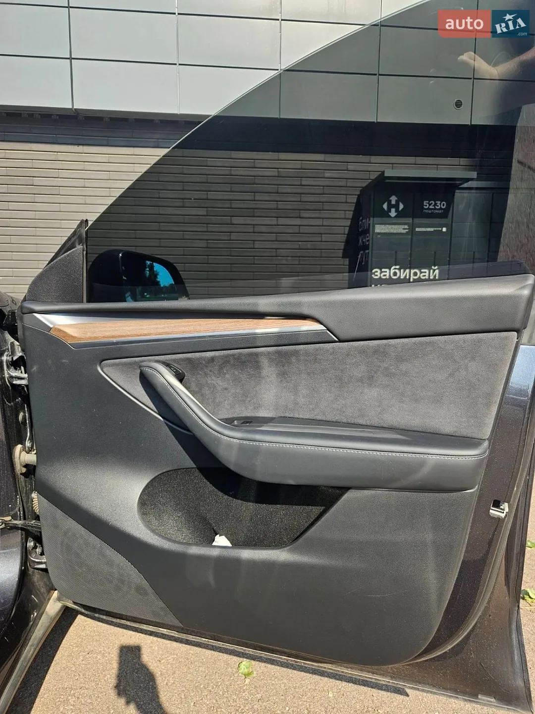 2024 Tesla Model Y - мініатюра 30