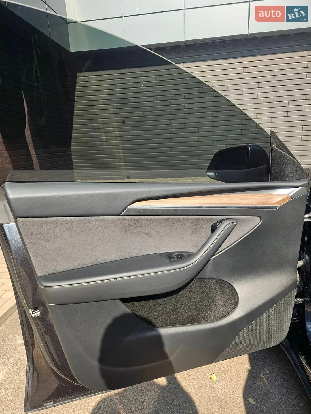 2024 Tesla Model Y - мініатюра 33