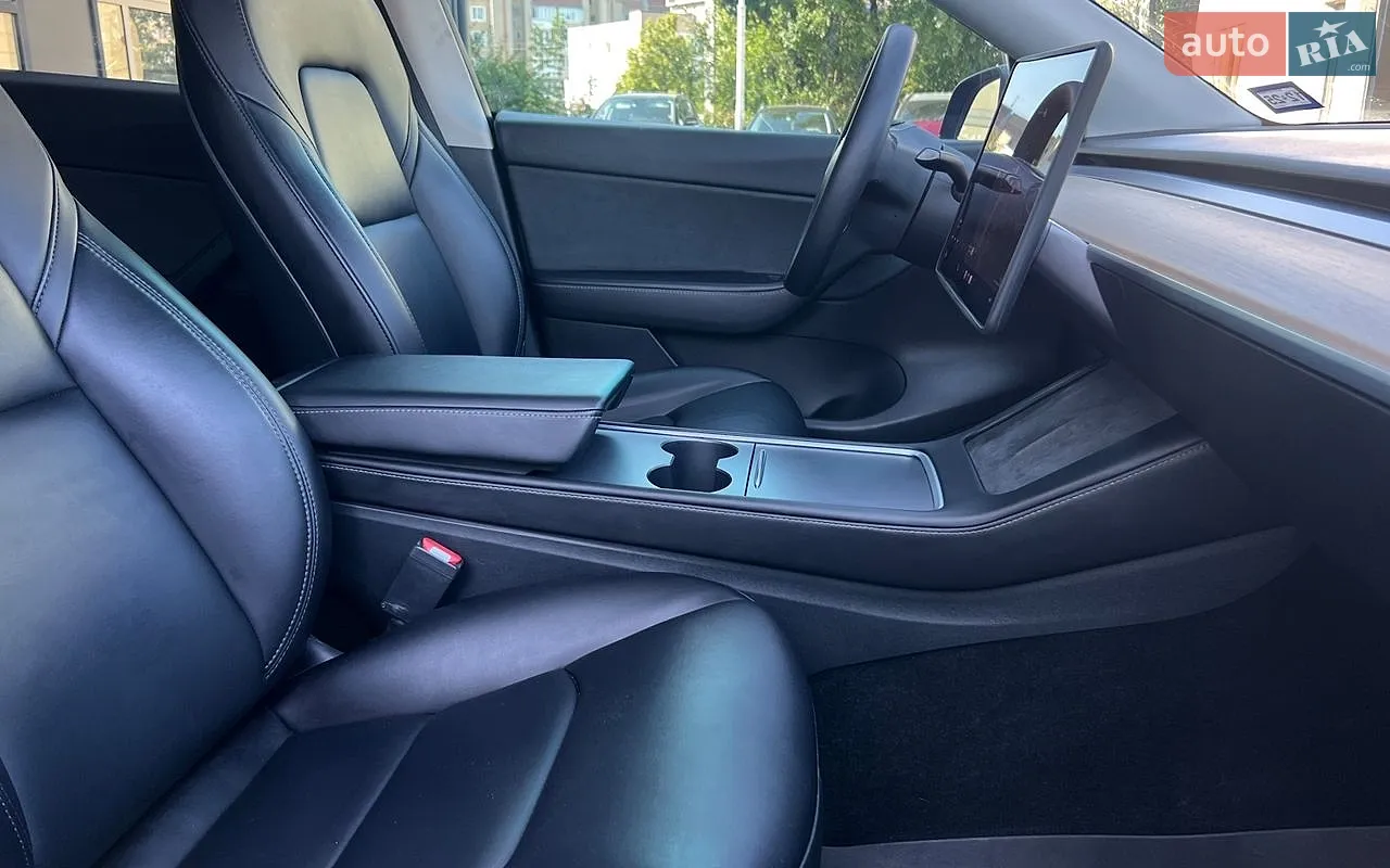2021 Tesla Model Y - мініатюра 20