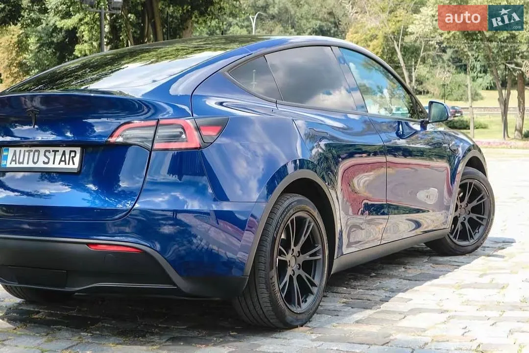 2022 Tesla Model Y - мініатюра 10