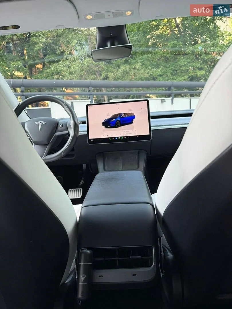 2023 Tesla Model Y - мініатюра 24