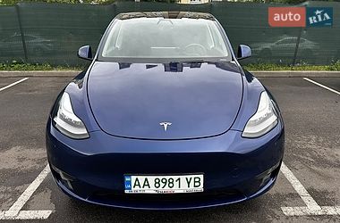 Позашляховик / Кросовер Tesla Model Y 2020 в Києві