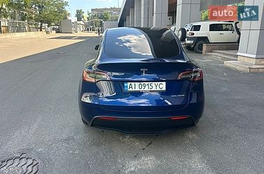 Внедорожник / Кроссовер Tesla Model Y 2023 в Киеве