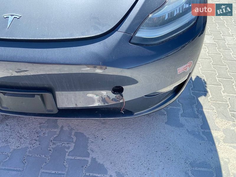 Внедорожник / Кроссовер Tesla Model Y 2023 в Львове