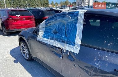Позашляховик / Кросовер Tesla Model Y 2023 в Львові