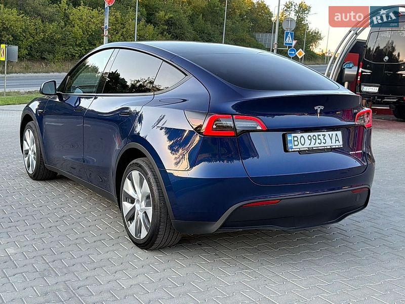 Позашляховик / Кросовер Tesla Model Y 2023 в Тернополі фото 6 Позашляховик / Кросовер Tesla Model Y 2023 в Тернополі
