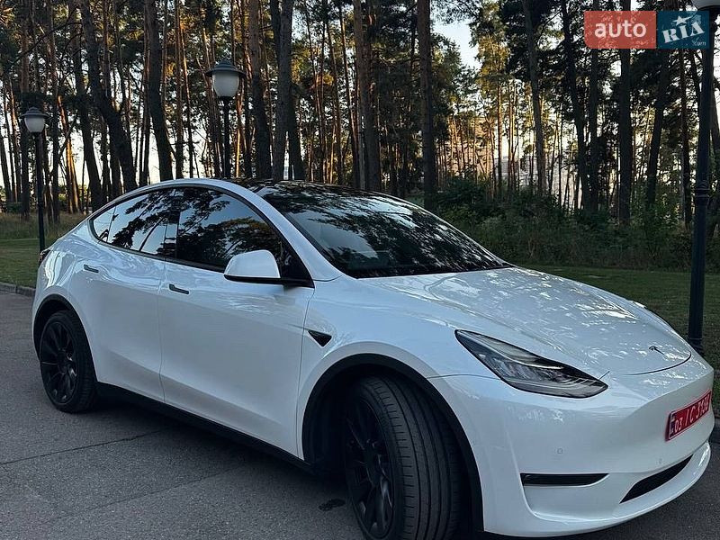 Внедорожник / Кроссовер Tesla Model Y 2022 в Чернигове фото 2 Внедорожник / Кроссовер Tesla Model Y 2022 в Чернигове