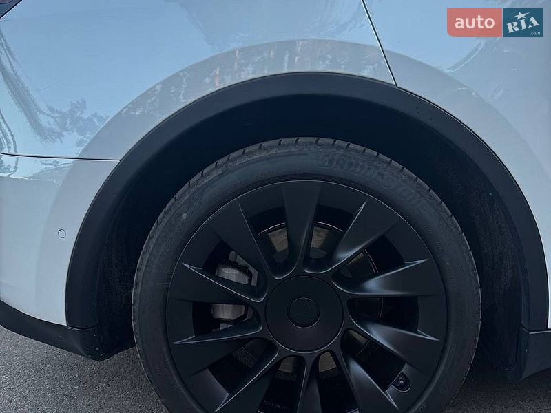 Внедорожник / Кроссовер Tesla Model Y 2022 в Чернигове фото 11 Внедорожник / Кроссовер Tesla Model Y 2022 в Чернигове