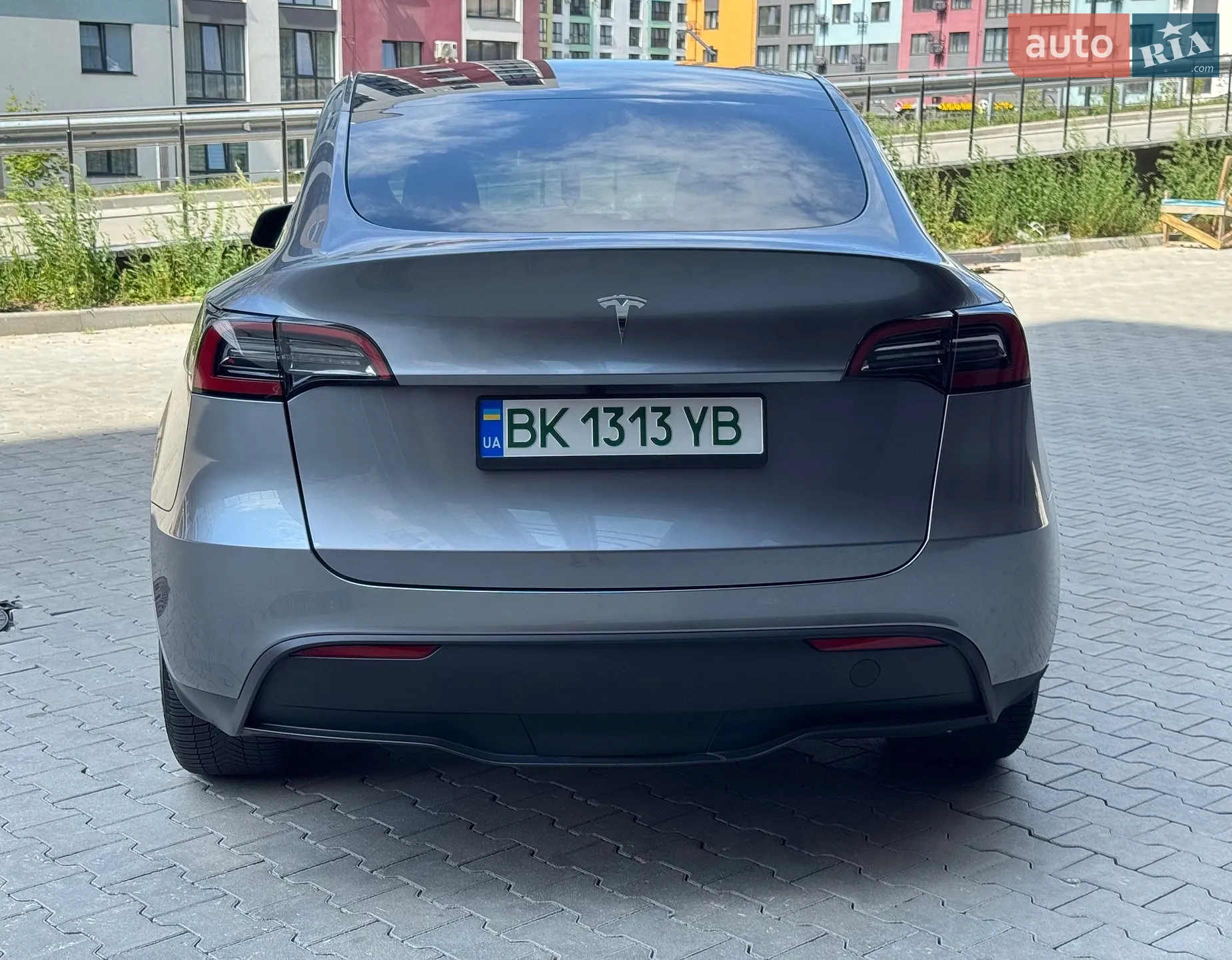 2025 Tesla Model Y - мініатюра 8