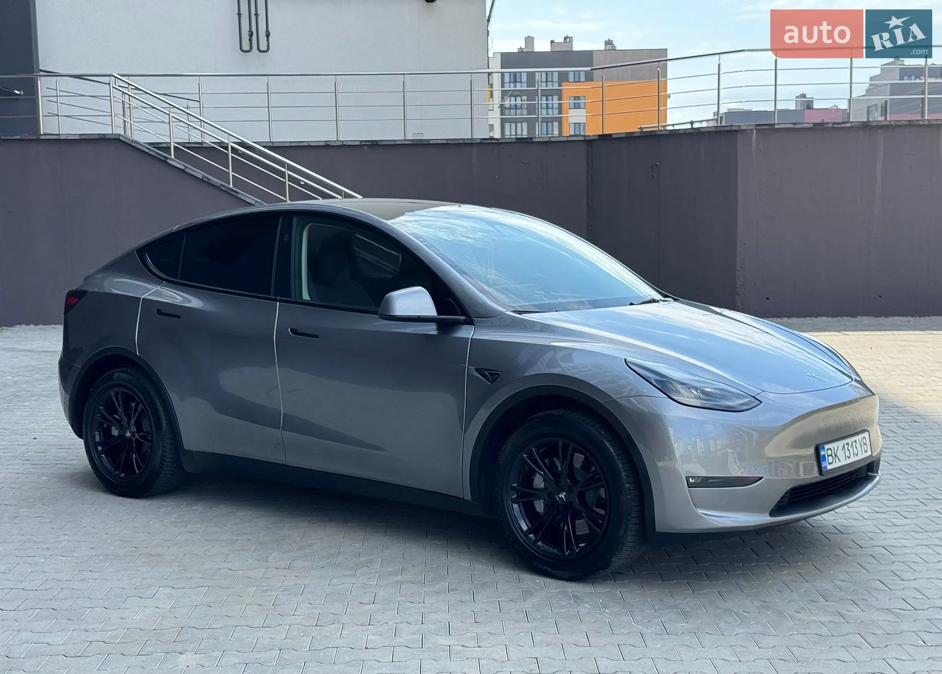 2025 Tesla Model Y - мініатюра 11