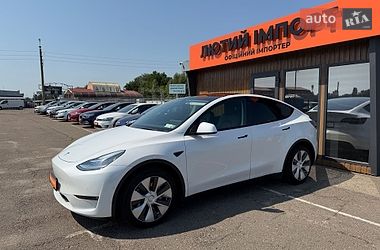 Внедорожник / Кроссовер Tesla Model Y 2021 в Киеве