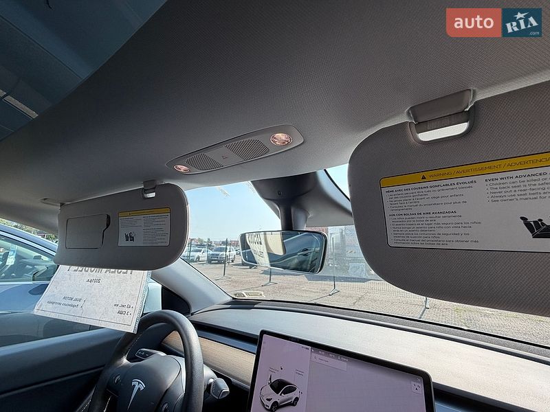Внедорожник / Кроссовер Tesla Model Y 2021 в Киеве