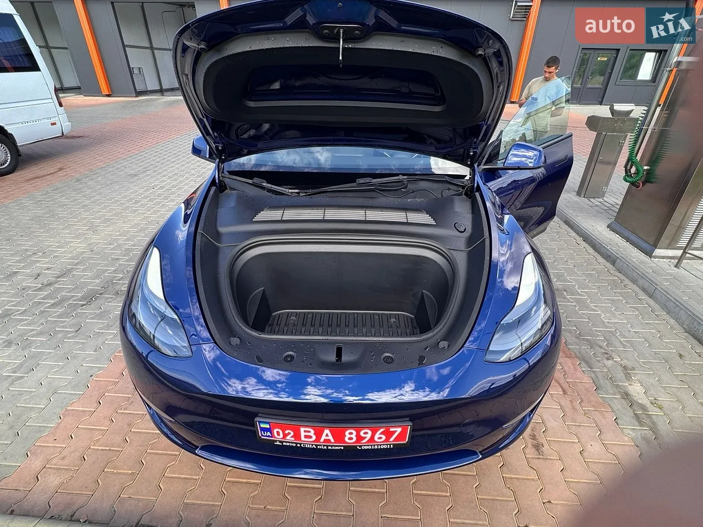 2022 Tesla Model Y - мініатюра 9