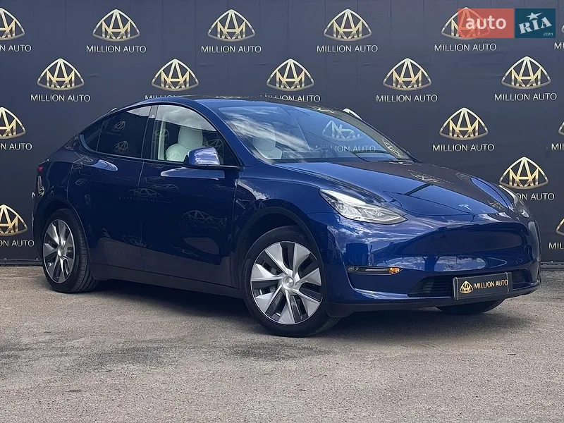 Tesla Model Y 2021