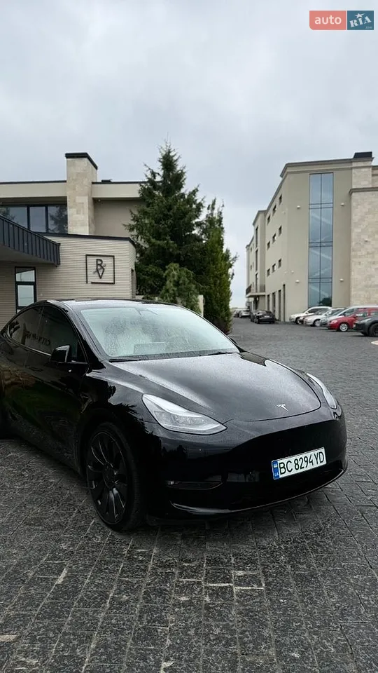 2022 Tesla Model Y - мініатюра 21