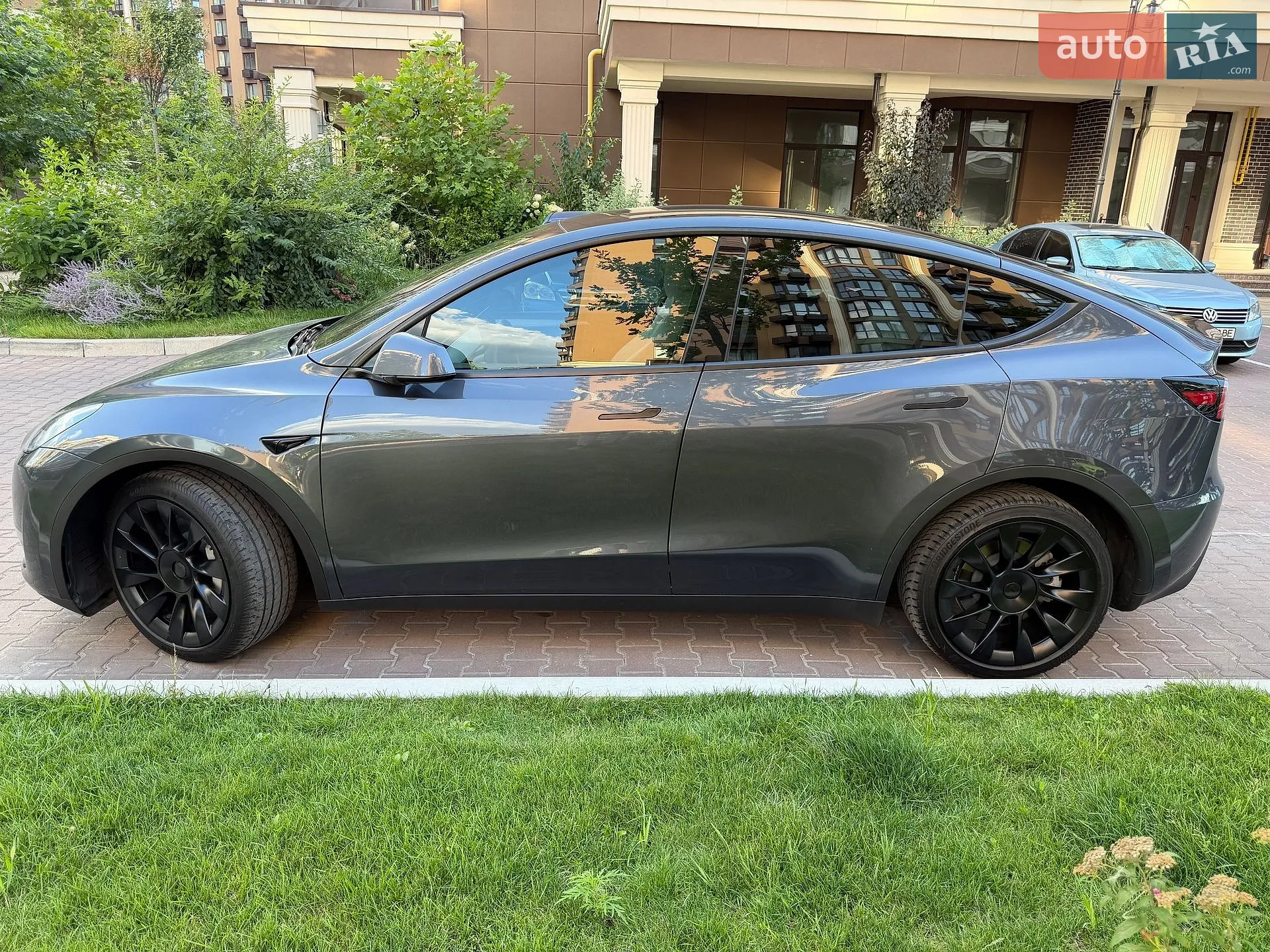 2022 Tesla Model Y - мініатюра 6