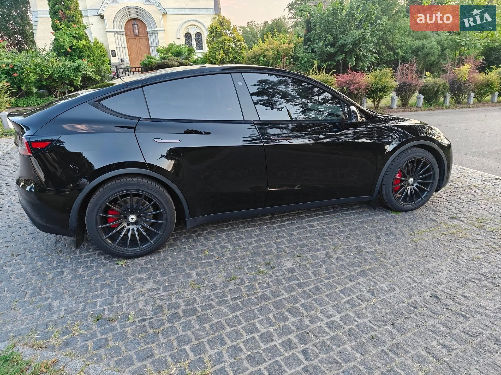 2021 Tesla Model Y - мініатюра 8