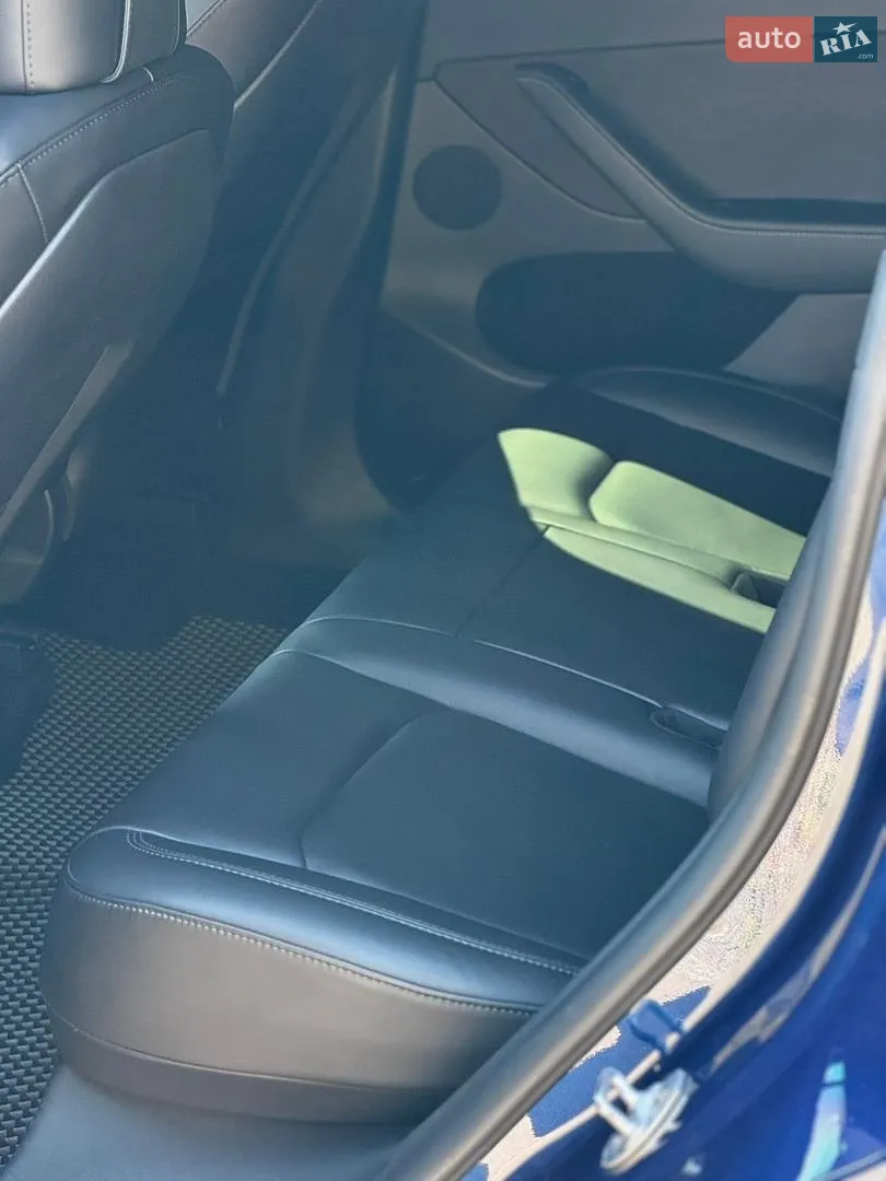 2022 Tesla Model Y - мініатюра 10