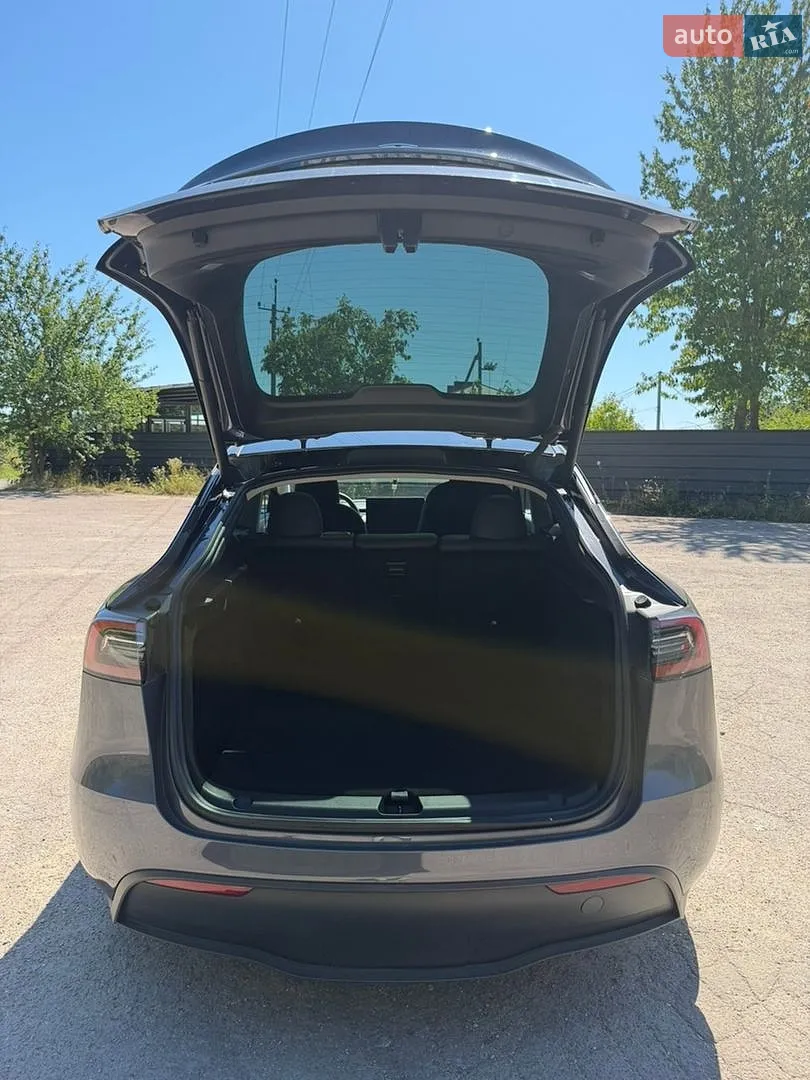 2023 Tesla Model Y - мініатюра 12
