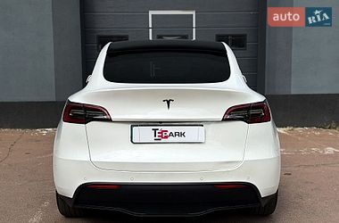 Внедорожник / Кроссовер Tesla Model Y 2022 в Киеве