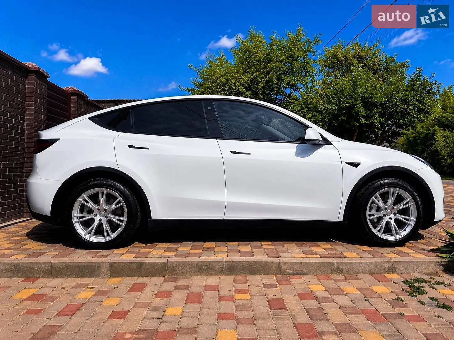 2021 Tesla Model Y - мініатюра 4